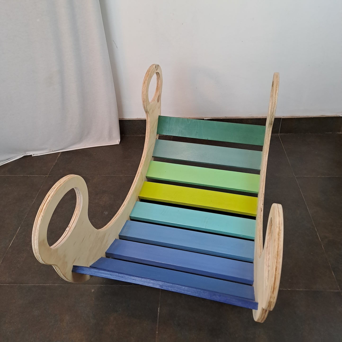 Balancín Arcoiris Pikler